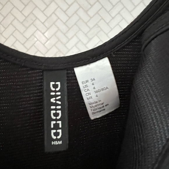 H&M little black dress - Picture 2 of 3